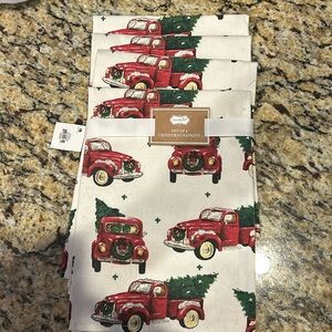 NWT Christmas Napkins
